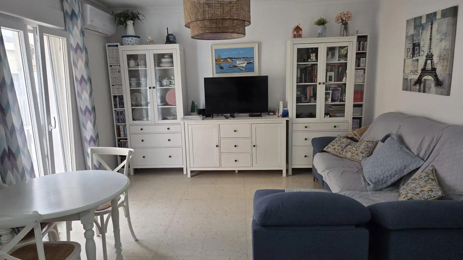 Sala de estar de Piso en venta en  Cádiz Capital