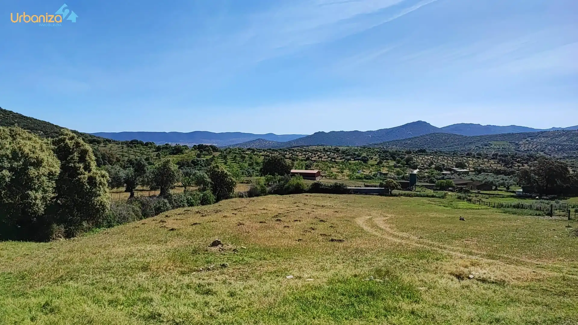 Land for sale in Salvaleón