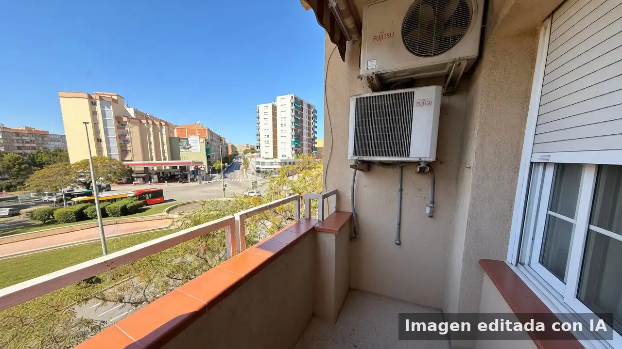 Piso con terraza en venta en Creu Alta - Puiggener, imagen 4