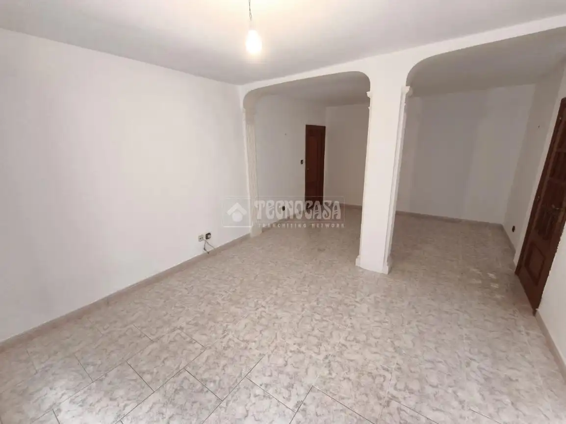 Flat for sale in Casco Antiguo