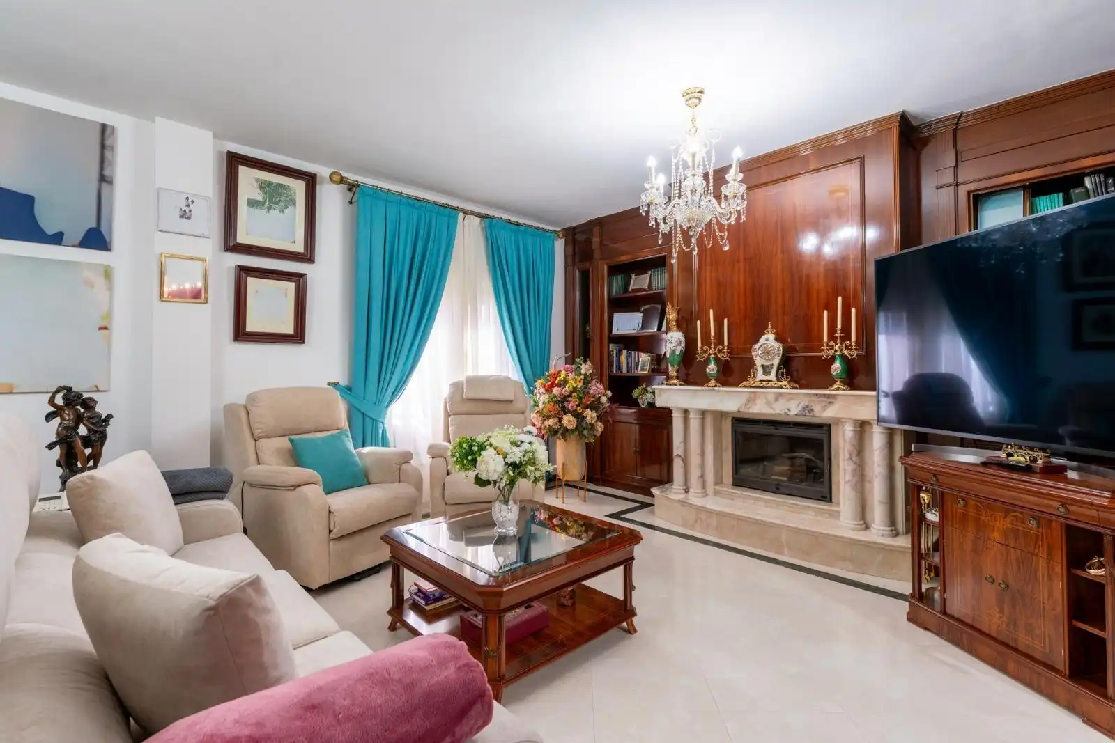 Chalet con terraza en venta en Sanlúcar la Mayor, imagen 10