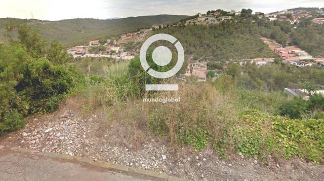 Terreno en Venta en de la Via Làctia en Costa Cunit - Els Jardins - Els Rosers