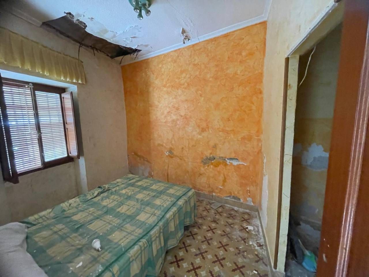 Dormitori de Casa o xalet en venda en Caudete