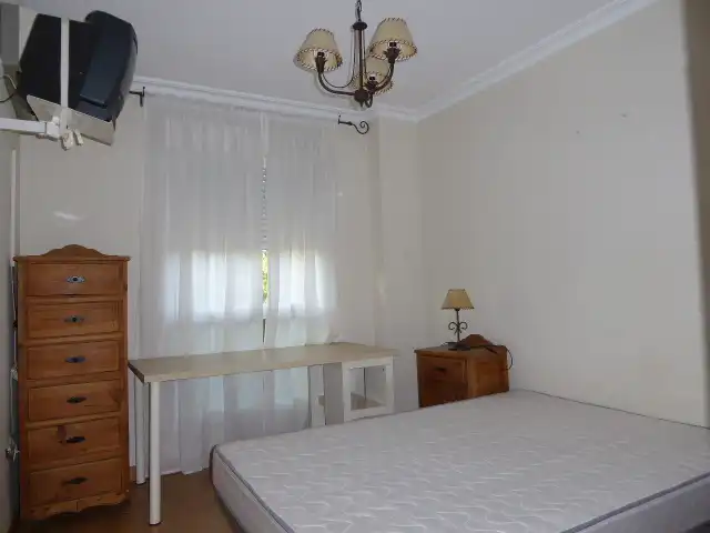 Schlafzimmer von Wohnung zur Miete in Málaga mit Klimaanlage, Terrasse und Möbliert