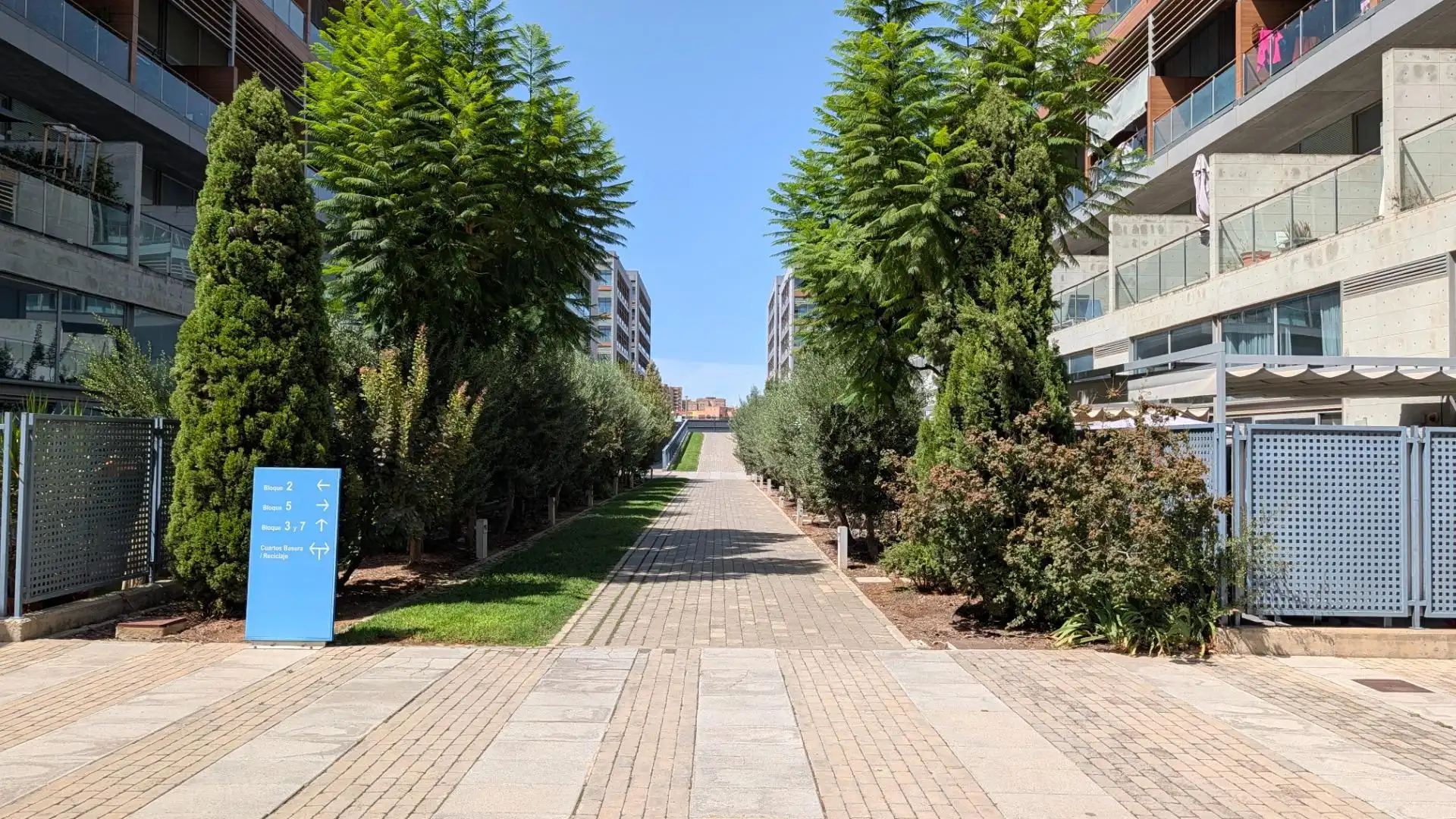Außenansicht von Loft zur Miete in Valencia mit Klimaanlage, Heizung und Möbliert