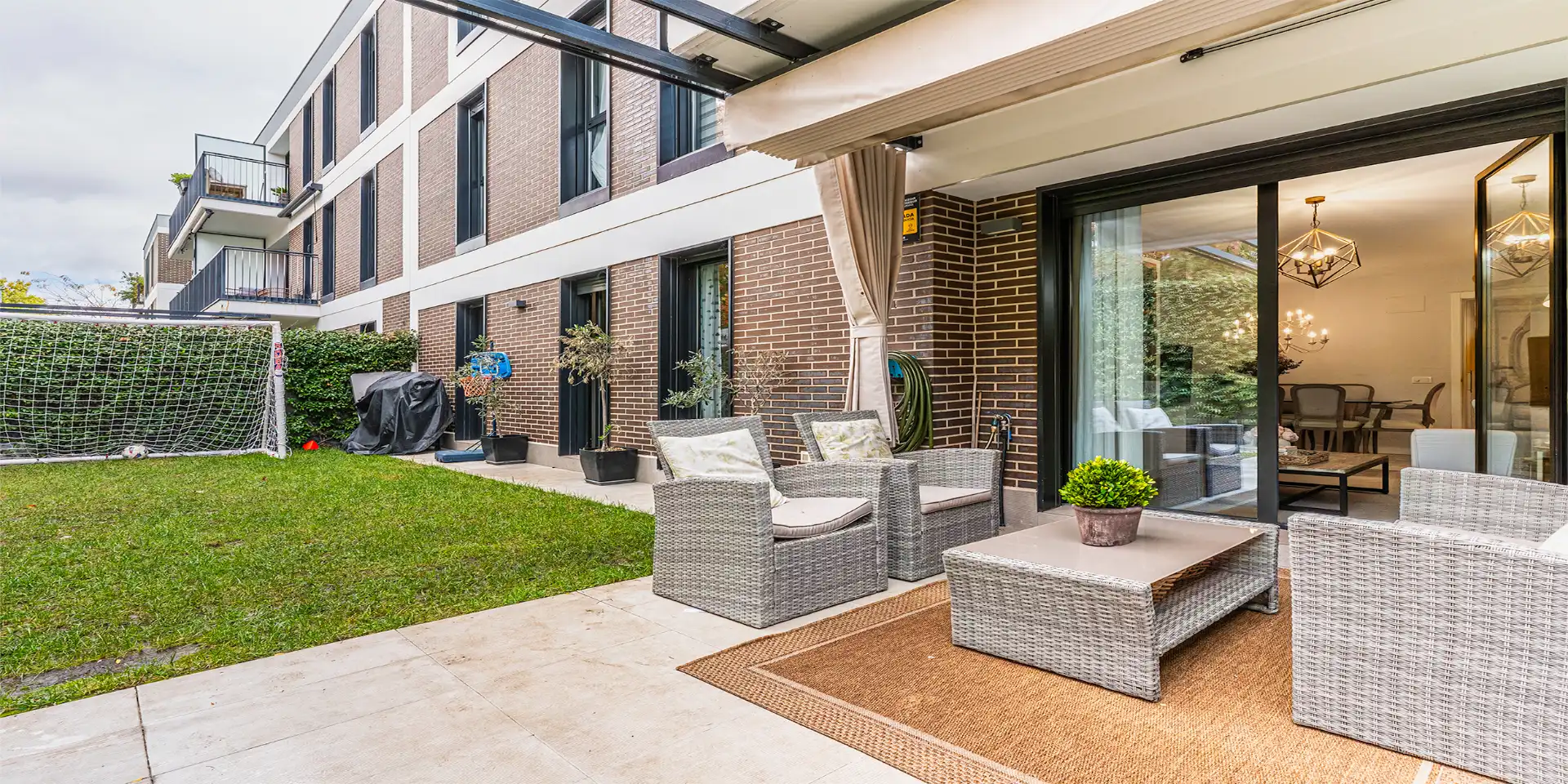 Terrace of Flat for sale in Las Rozas de Madrid  with Air Conditioner, Heating and Private garden