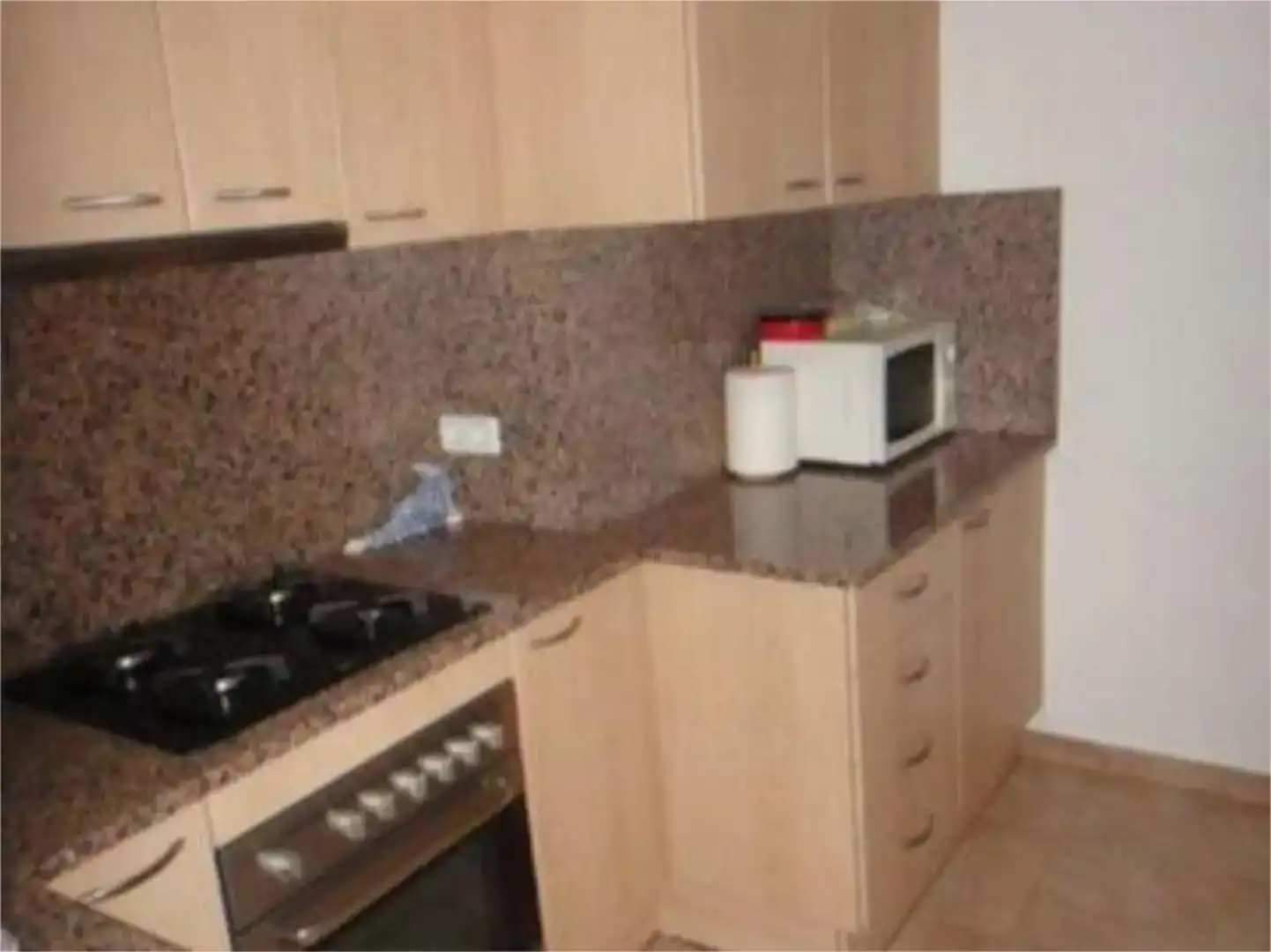 Cuina de Pis en venda en Figueres amb Balcó
