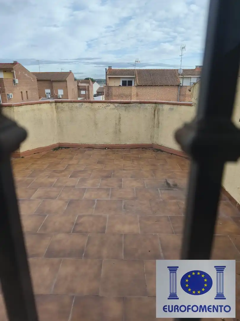 Adossat en venda a Chozas de Canales, imagen 11