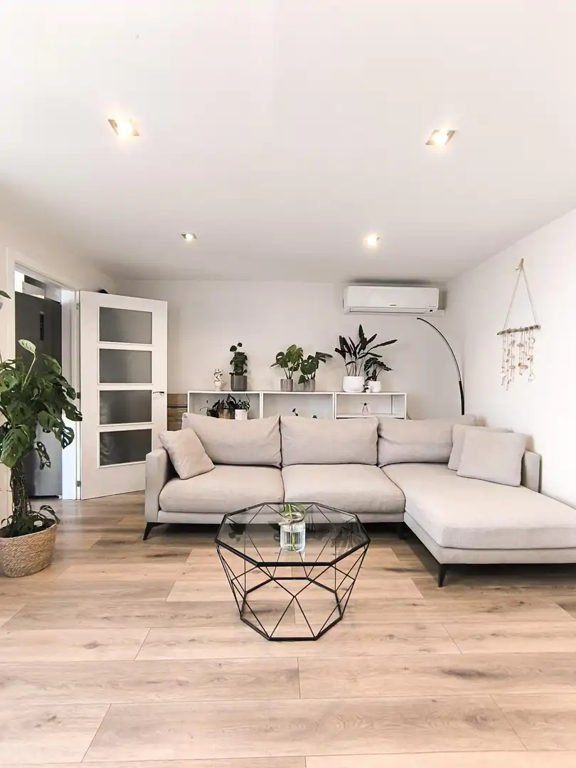 Sala de estar de Ático en venta en Mataró con Parquet, Terraza y Piscina