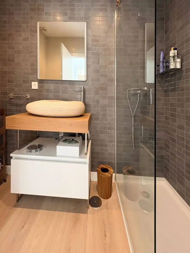 Baño de Casa adosada en venta en Vegas de Matute con Aire acondicionado, Calefacción y Trastero