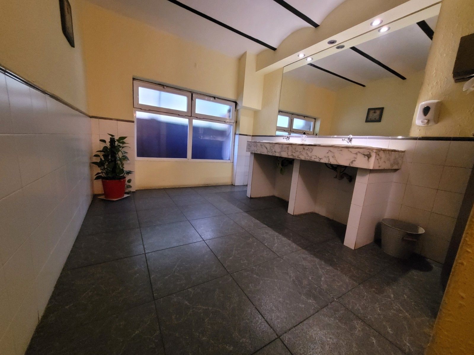 Local en traspaso en Dreta de l'Eixample, Eixample