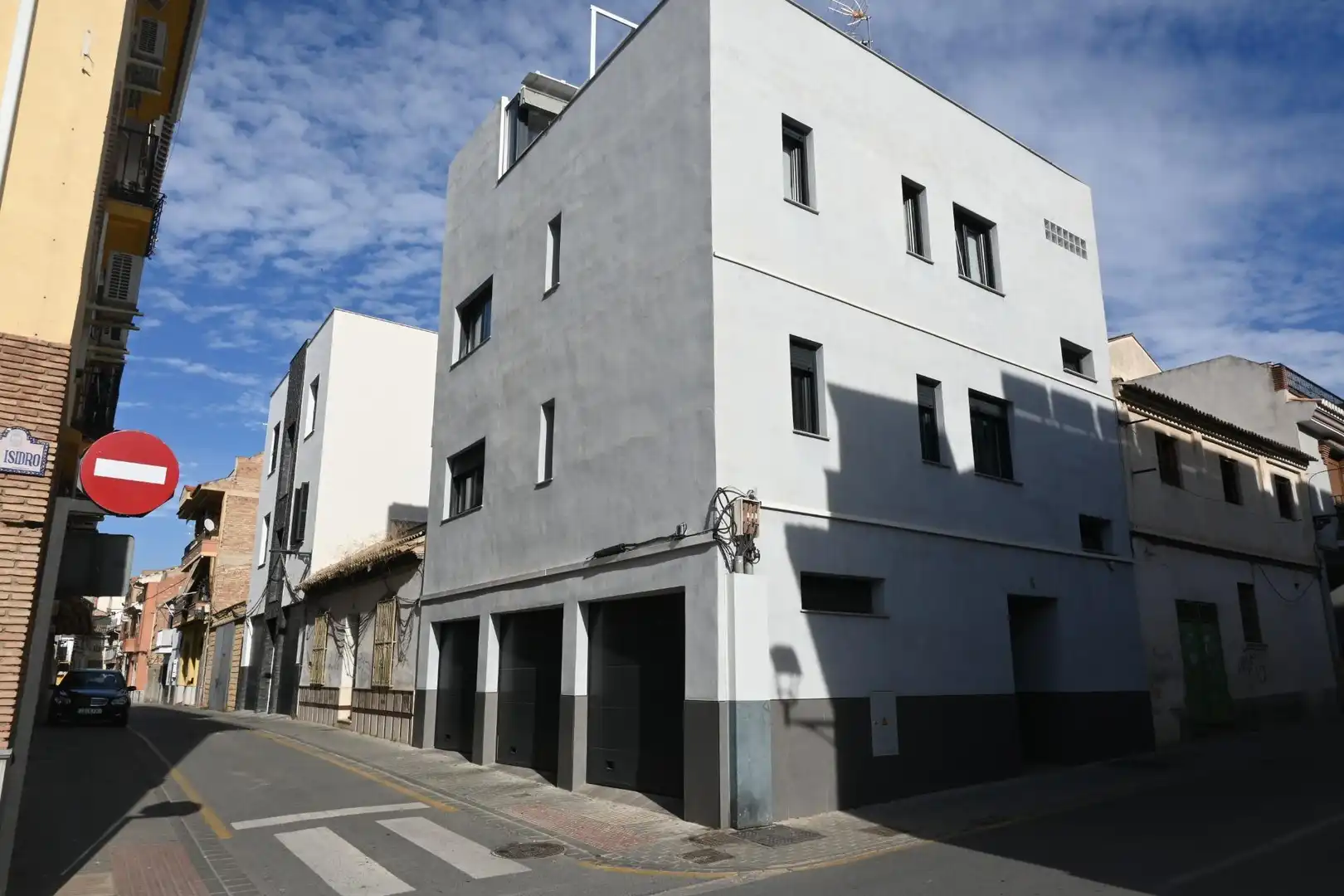 Vista exterior de Casa adosada en venta en Maracena