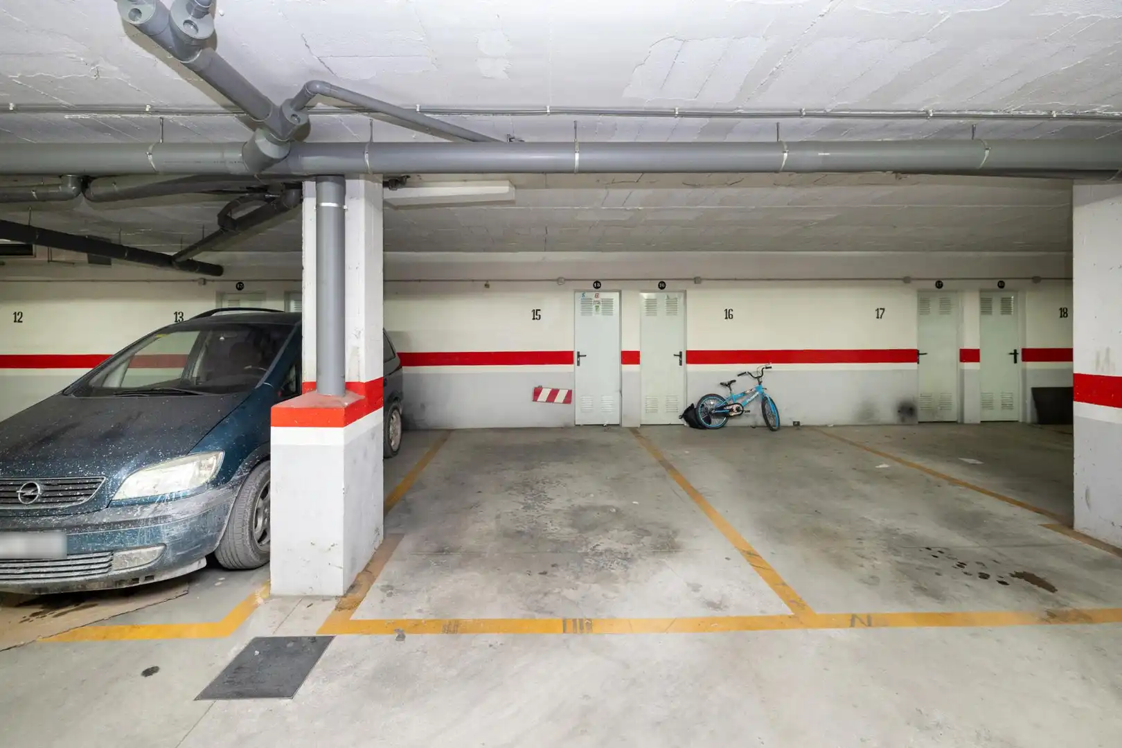 Parkplatz von Wohnung zum Verkauf in Órgiva mit Heizung und Abstellraum