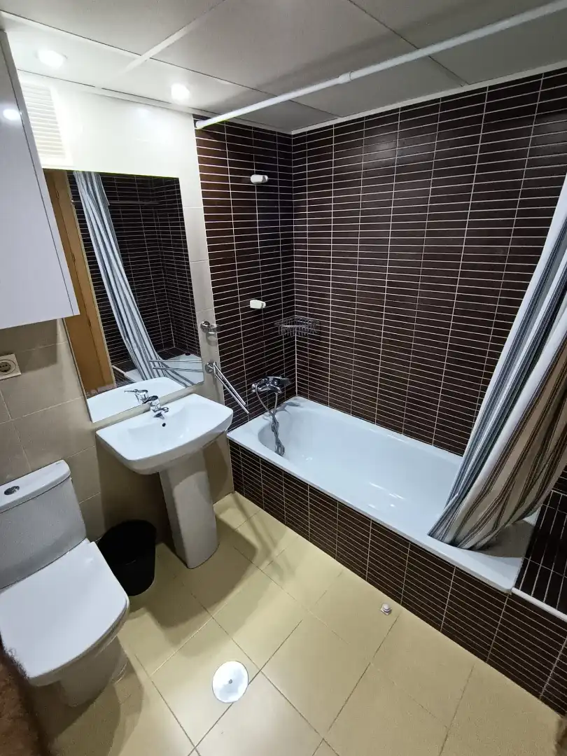 Flat with lift to rent in Calle Alonso de Tenza, imagen 19