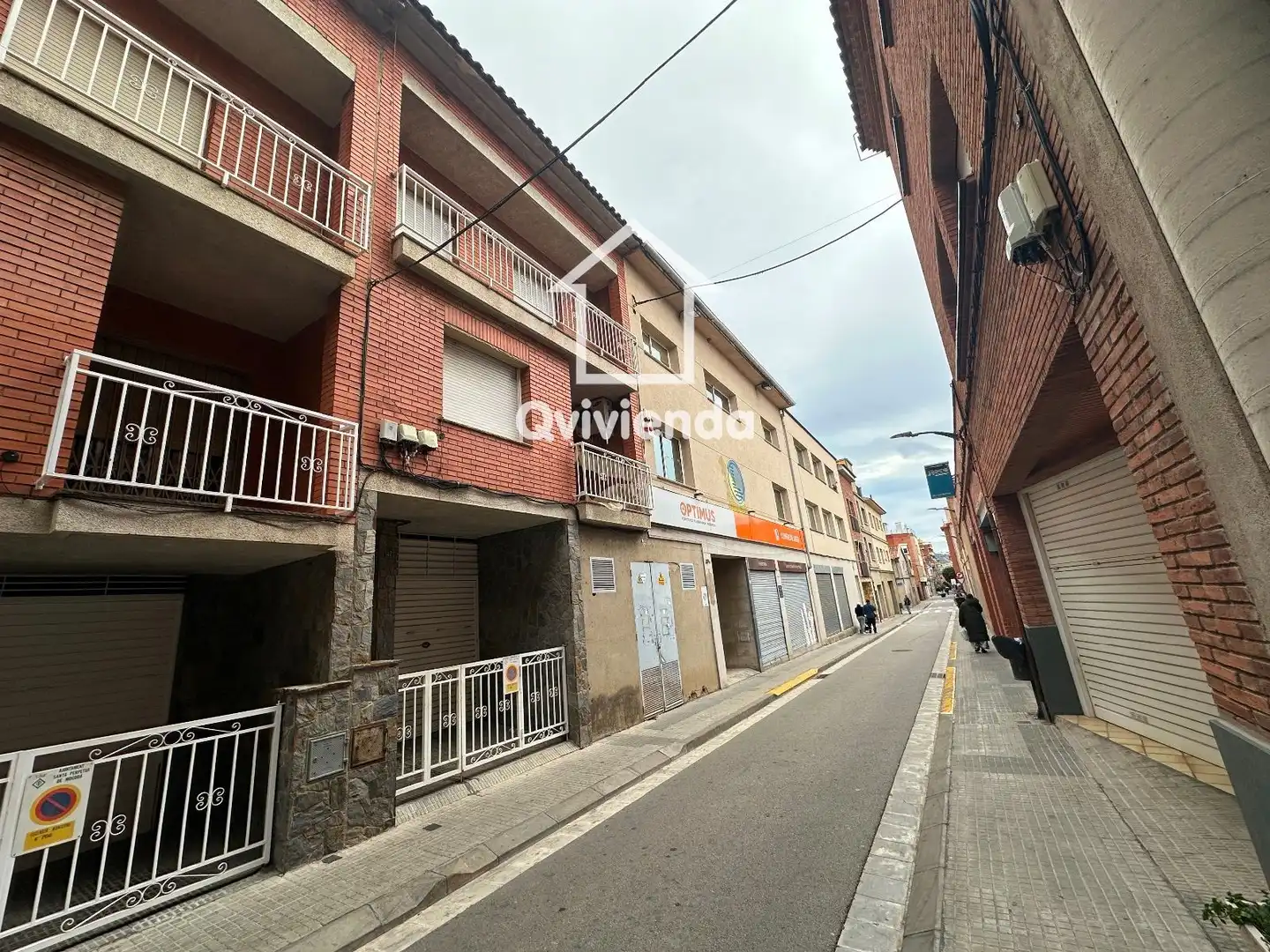 Vista exterior de Casa adosada en venta en Santa Perpètua de Mogoda con Trastero
