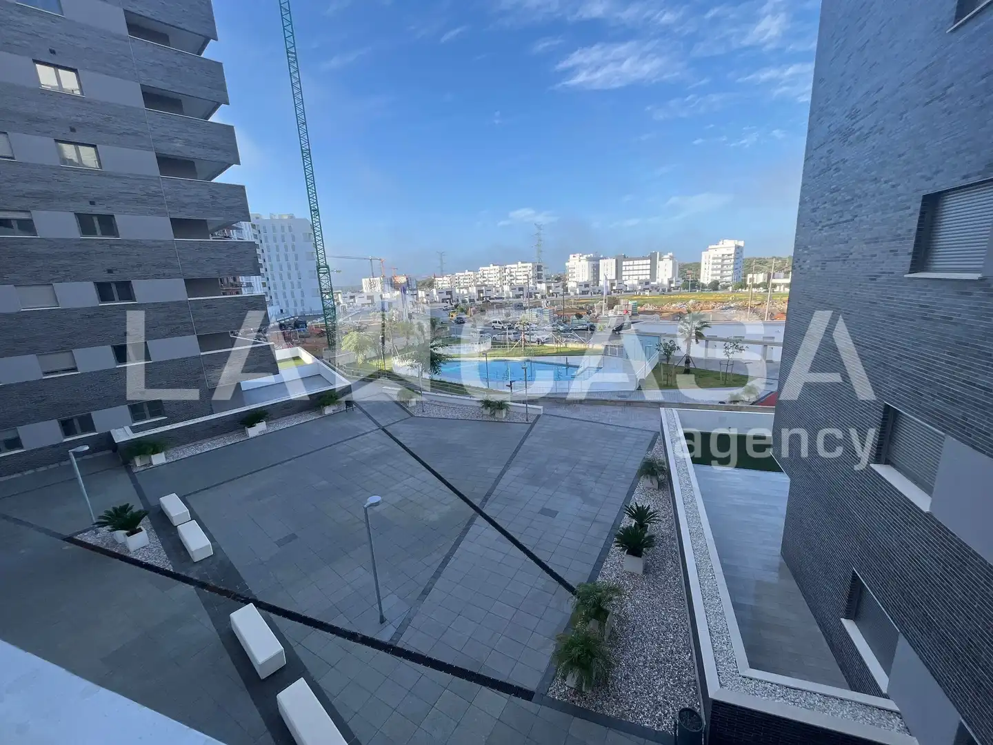 Terraza de Piso en venta en Dos Hermanas con Aire acondicionado, Terraza y Trastero