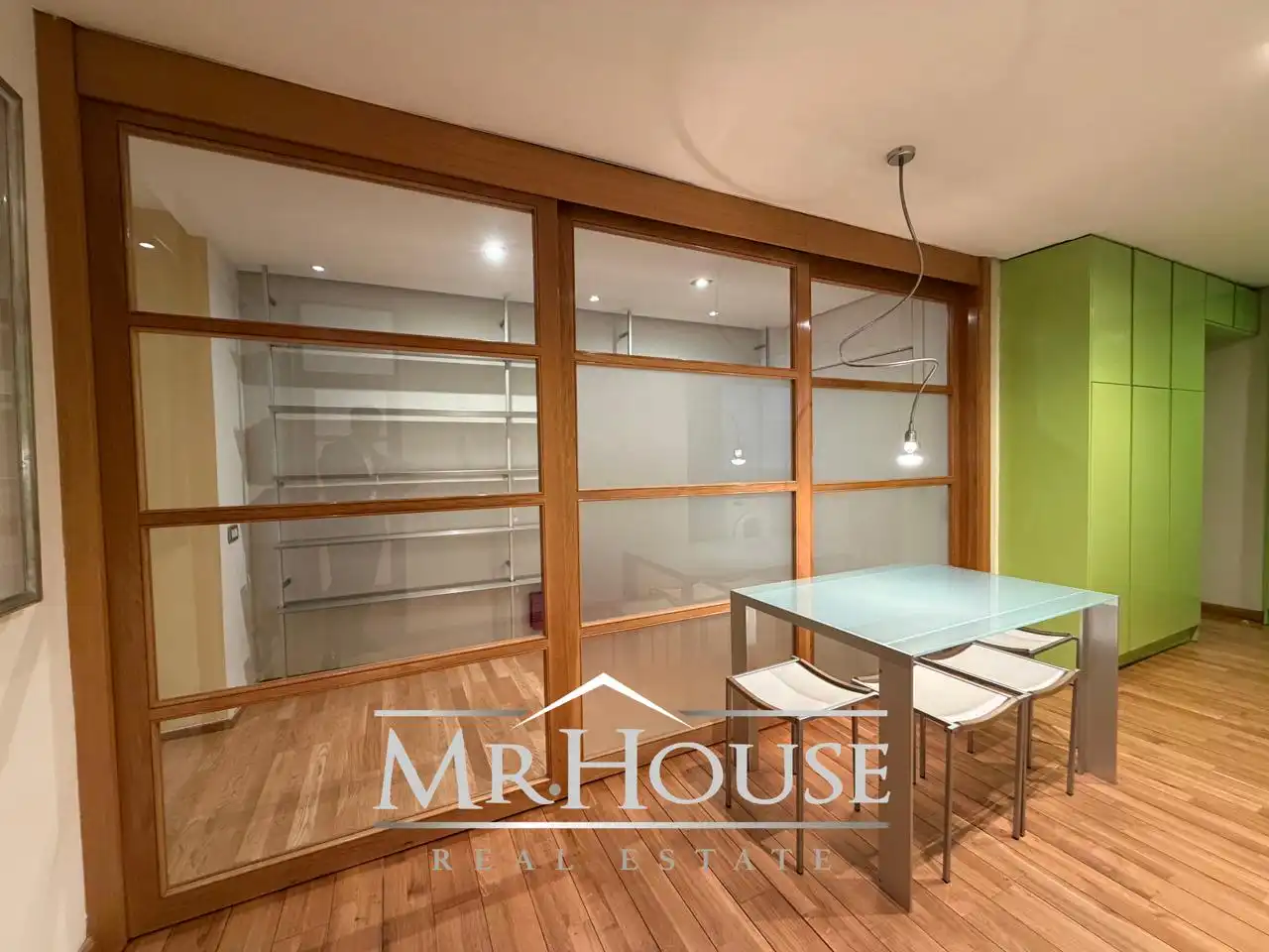 Comedor de Piso de alquiler en Madrid con Aire acondicionado, Calefacción y Jardín privado