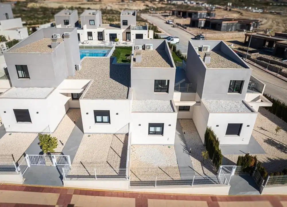 Vista exterior de Casa adosada en venta en Murcia con Aire acondicionado, Calefacción y Jardín privado