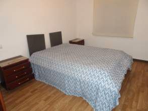 Bedroom of Flat to rent in Gijón   with Private garden, Parquet flooring and Furnished