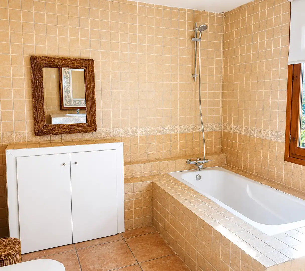 Bathroom of Houses for sale in Sils  with Heating, Private garden and Terrace