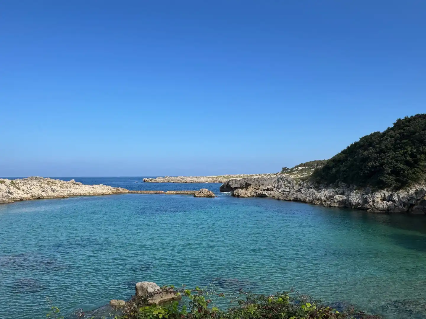 Vista exterior de Casa o chalet en venta en Castro-Urdiales con Calefacción, Jardín privado y Terraza
