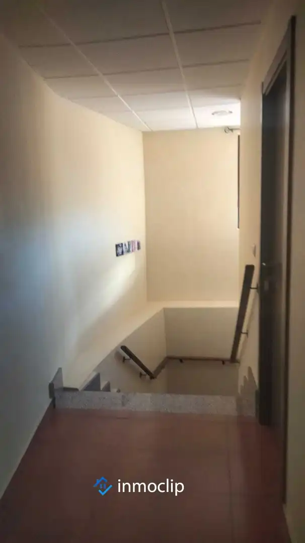 Buildings for sale in Puente del Congosto
