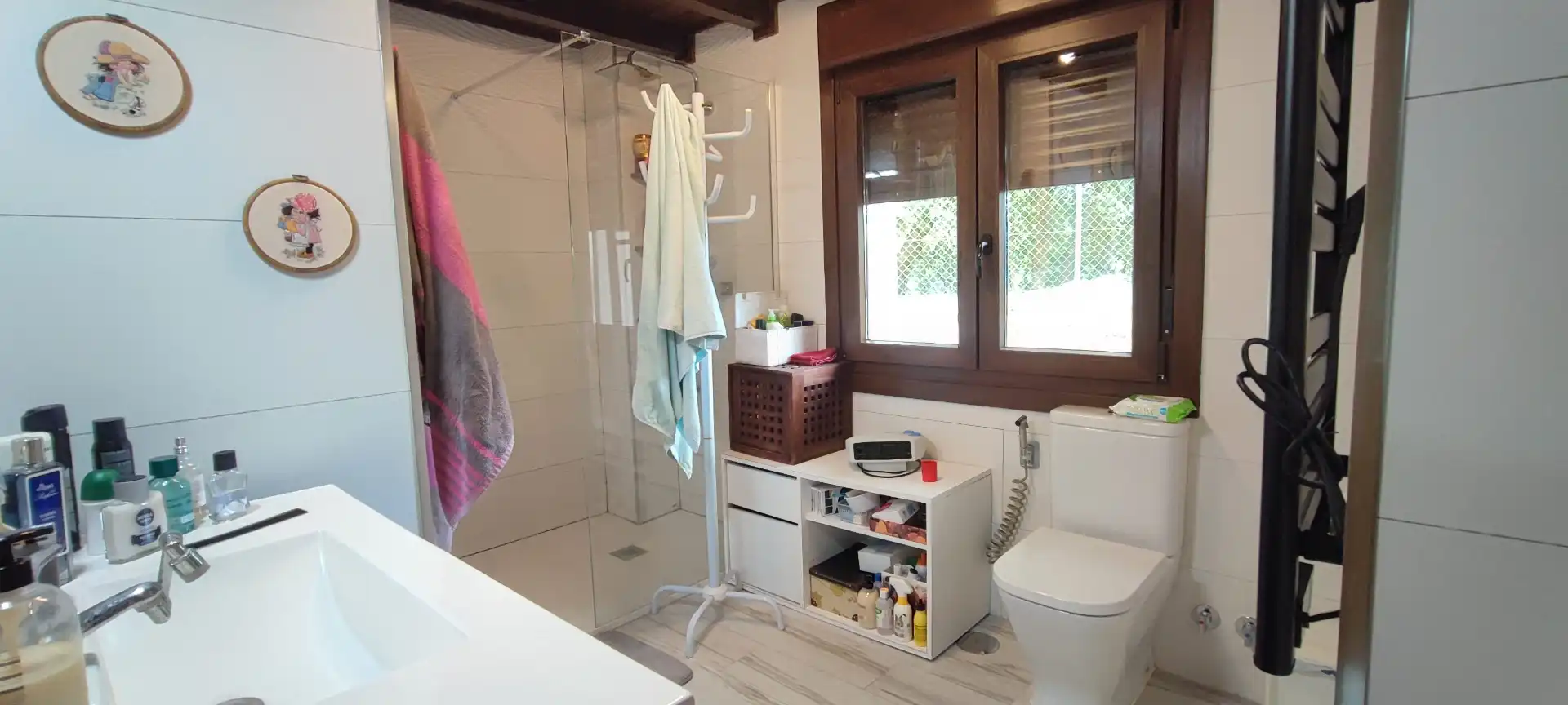 Baño de Casa o chalet en venta en Llanes con Calefacción, Jardín privado y Terraza