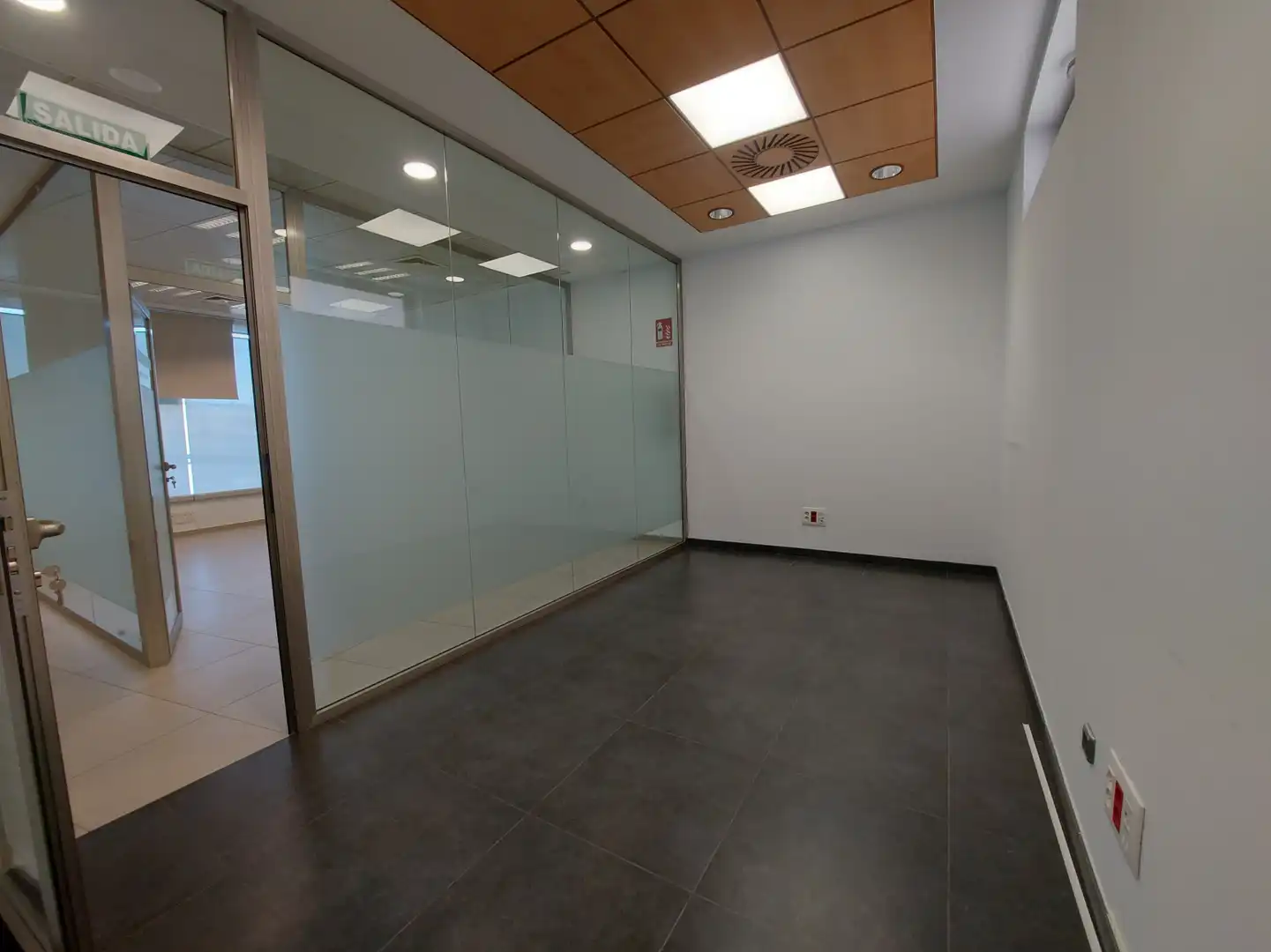 Local en venta en  Logroño con Aire acondicionado