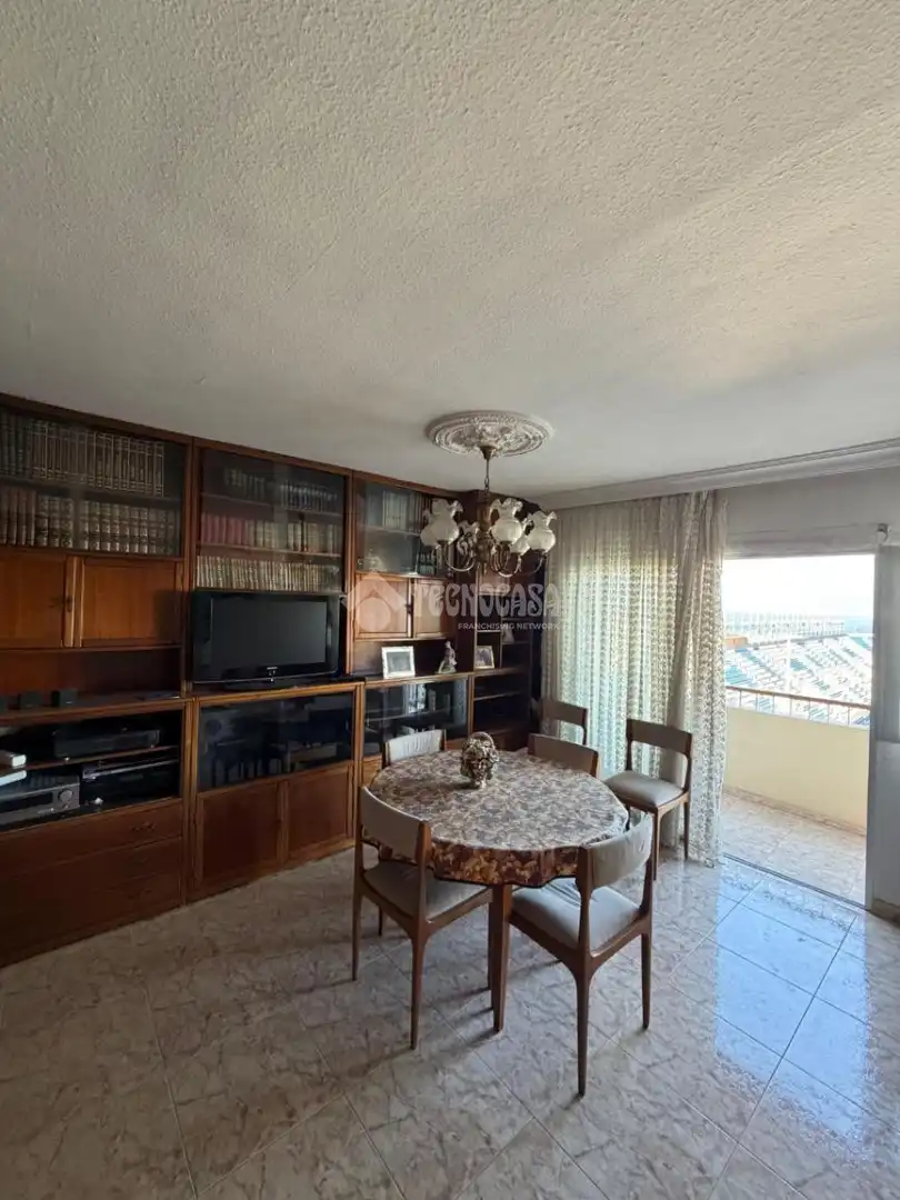 Sala d'estar de Pis en venda en Santa Cruz de Tenerife amb Balcó