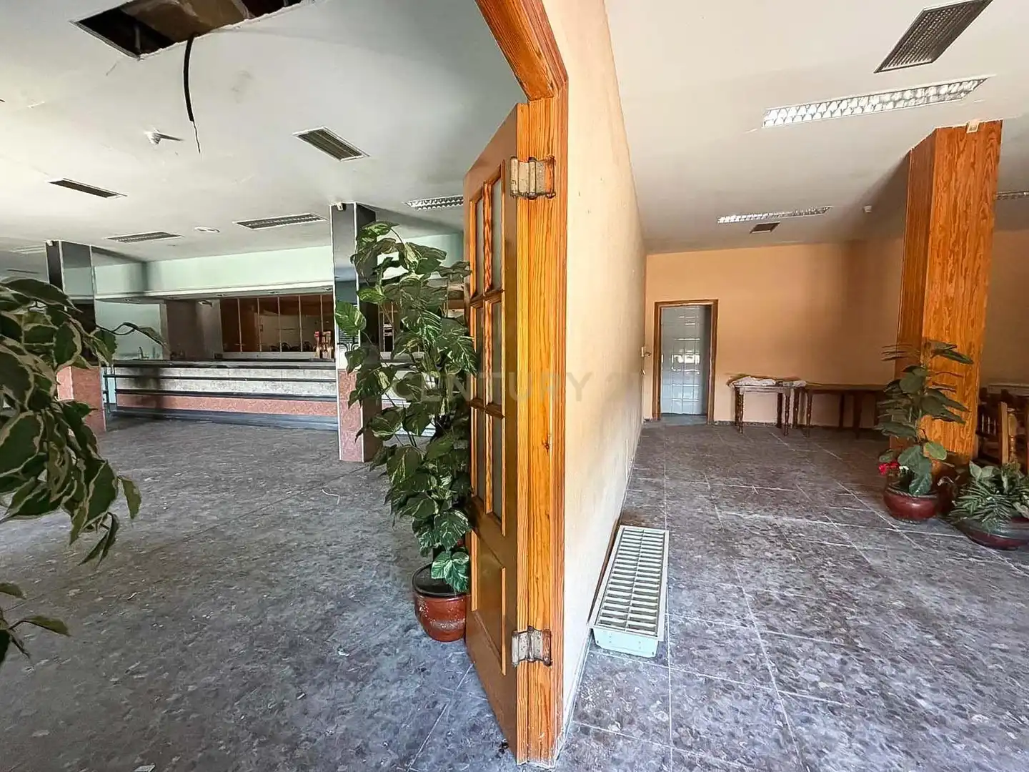 Local commercial à vendre à C8G2+P5 Aliseda, Spain, imagen 12