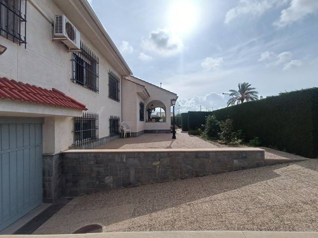 Casa-chalet en Alquiler en La Puebla