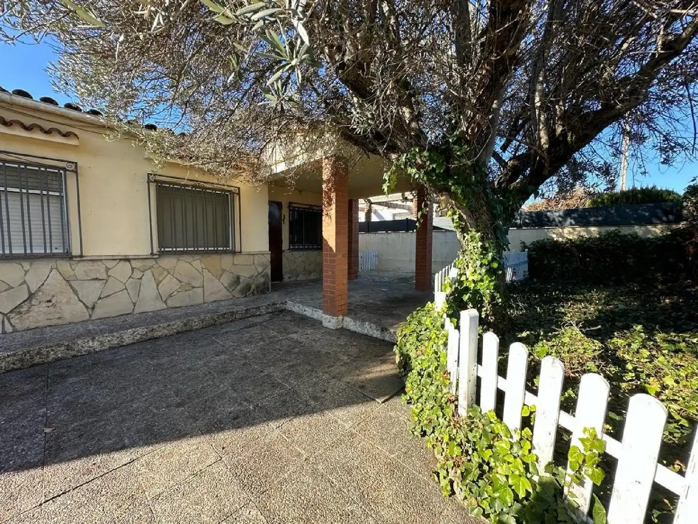 Vista exterior de Casa o chalet en venta en Esparreguera con Jardín privado, Terraza y Trastero
