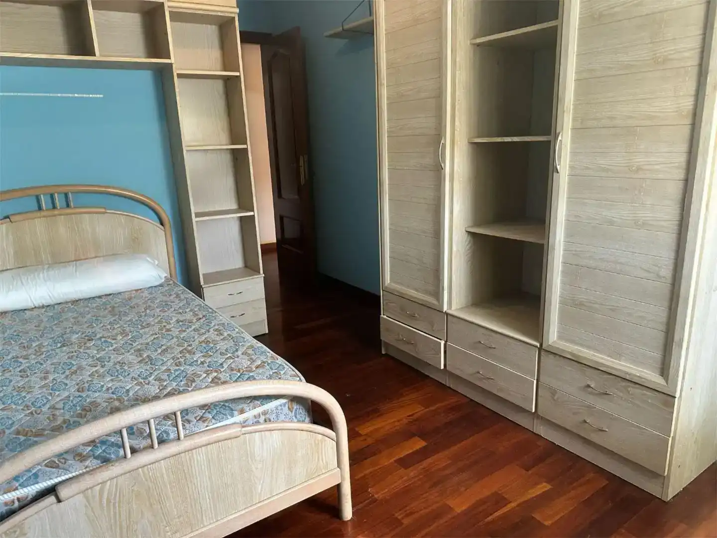 Bedroom of Flat for sale in Ponte Caldelas  with Parquet flooring, Storage room and Furnished