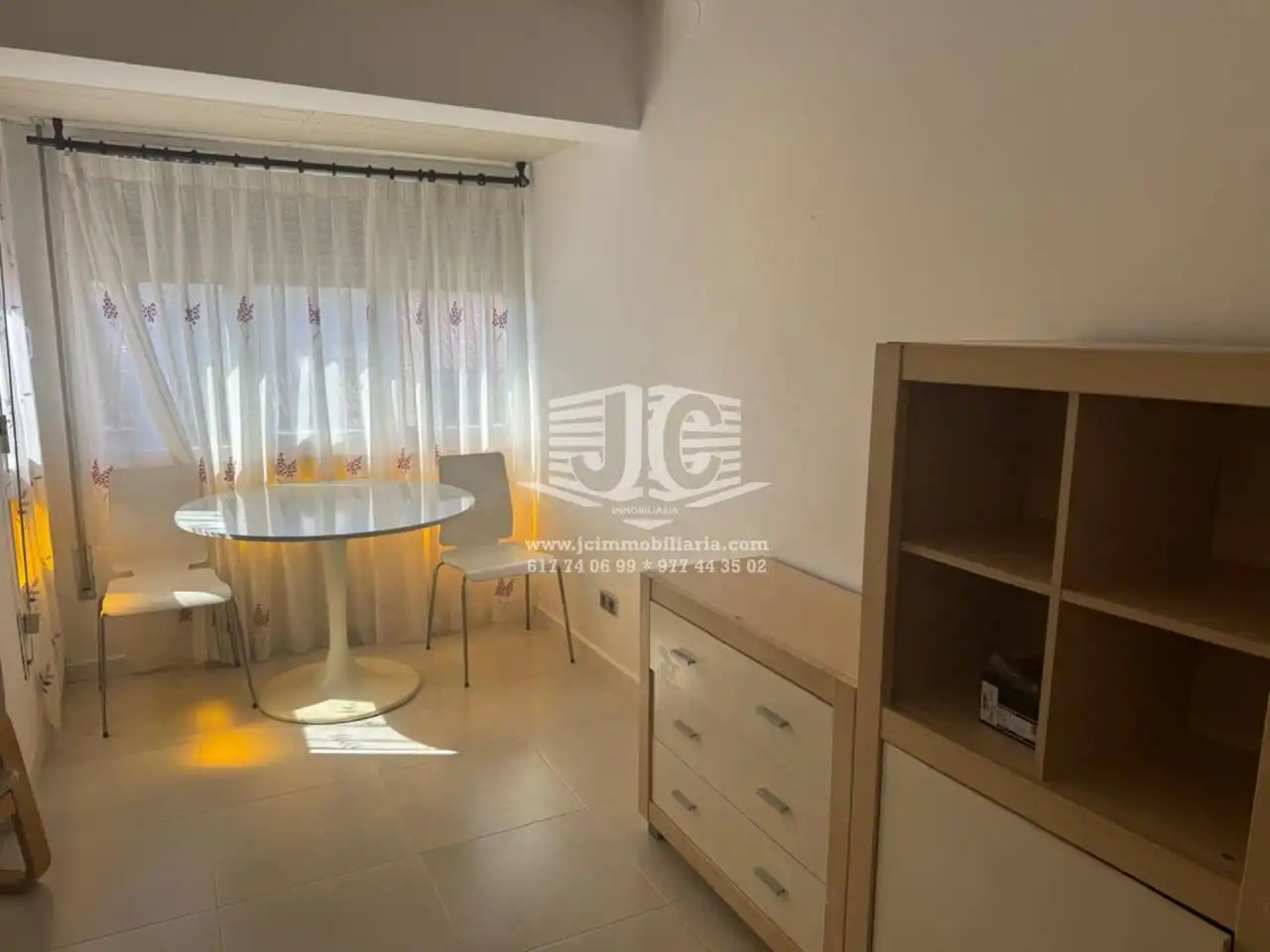 Habitación de Piso en venta en Tortosa con Aire acondicionado y Amueblado