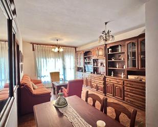 Sala d'estar de Pis en venda en Illescas amb Calefacció i Parquet