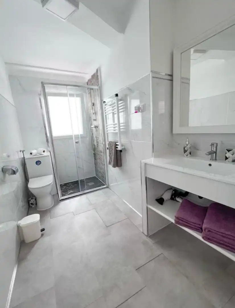 Baño de Piso de alquiler en Sagunto / Sagunt con Aire acondicionado, Calefacción y Amueblado