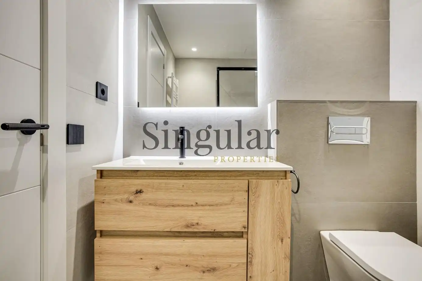 Badezimmer von Erdgeschoss zum Verkauf in Sarrià - Sant Gervasi