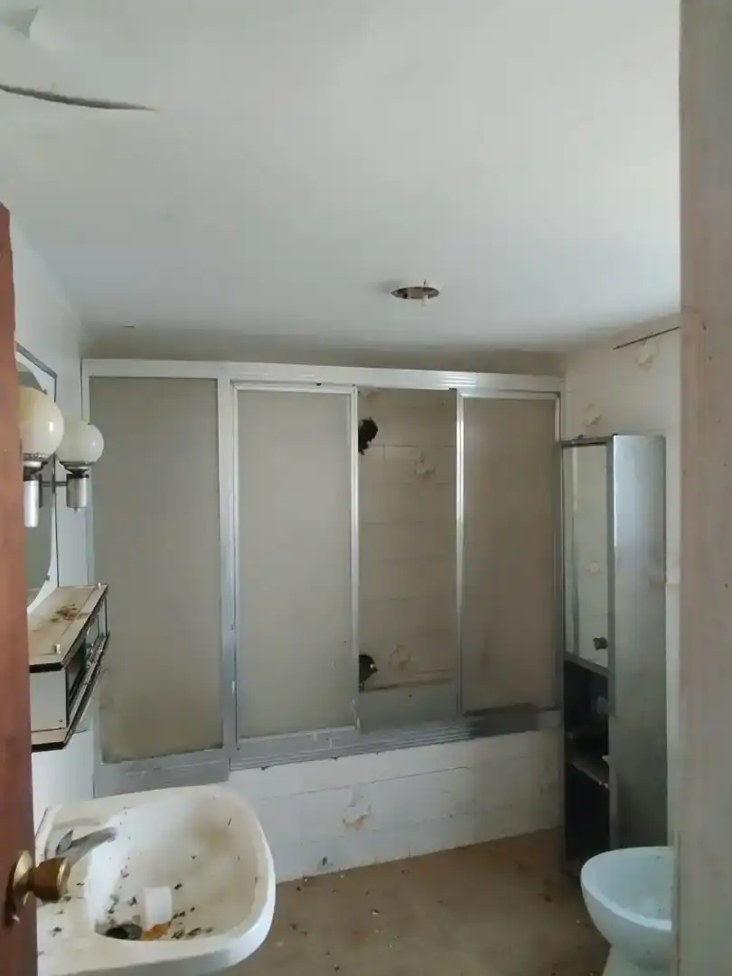 Bany de Casa o xalet en venda en Torremocha