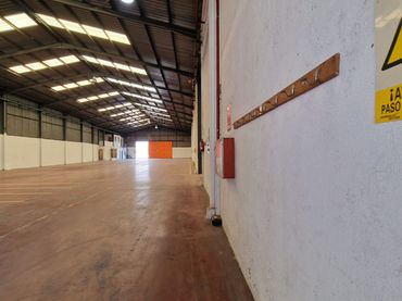 Nave industrial en venta en Mitjanes