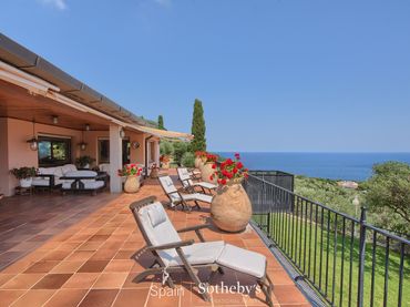 Casa amb piscina en venda a Lilars