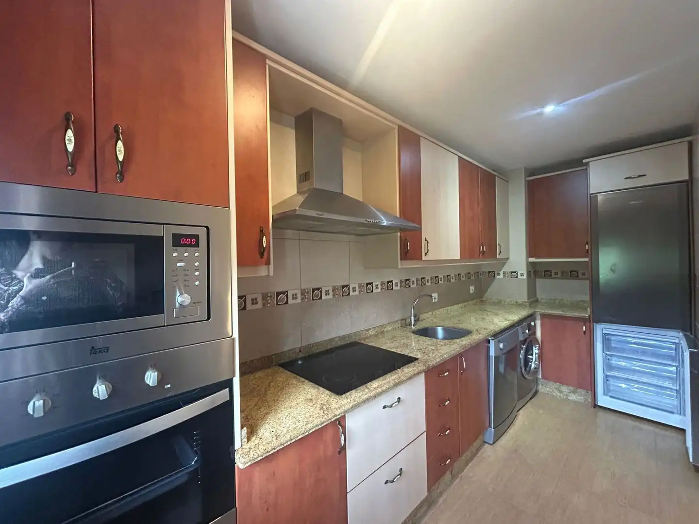 Küche von Wohnung zum Verkauf in Gata mit Heizung und Möbliert