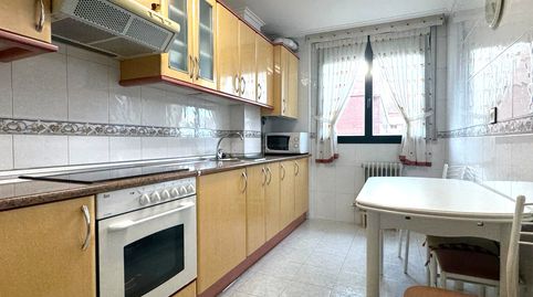 Photo 3 of Flat for sale in Logroño - Avenida de Burgos, Portillejo - Valdegastea, Logroño