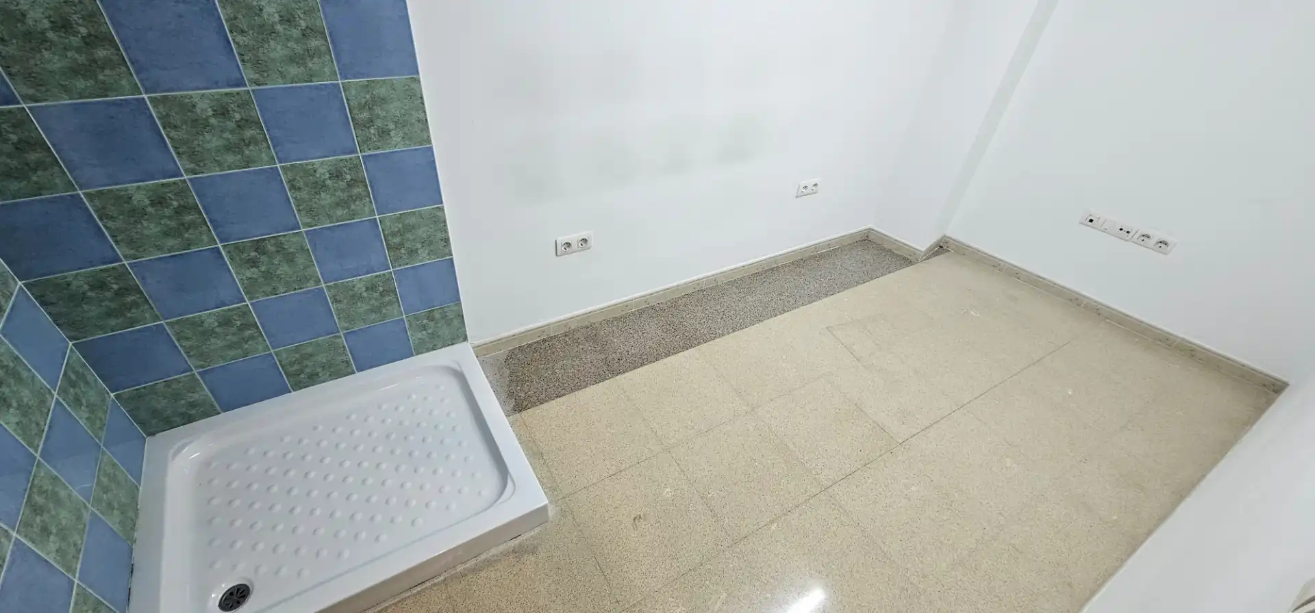 Commercial properties for rent in Maracena