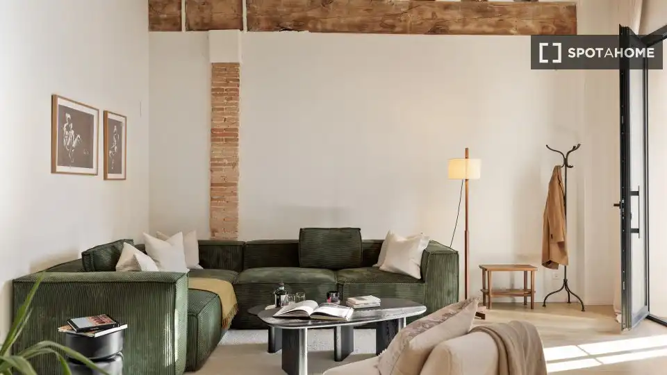 Flat with terrace to rent in Sant Martí, imagen 7