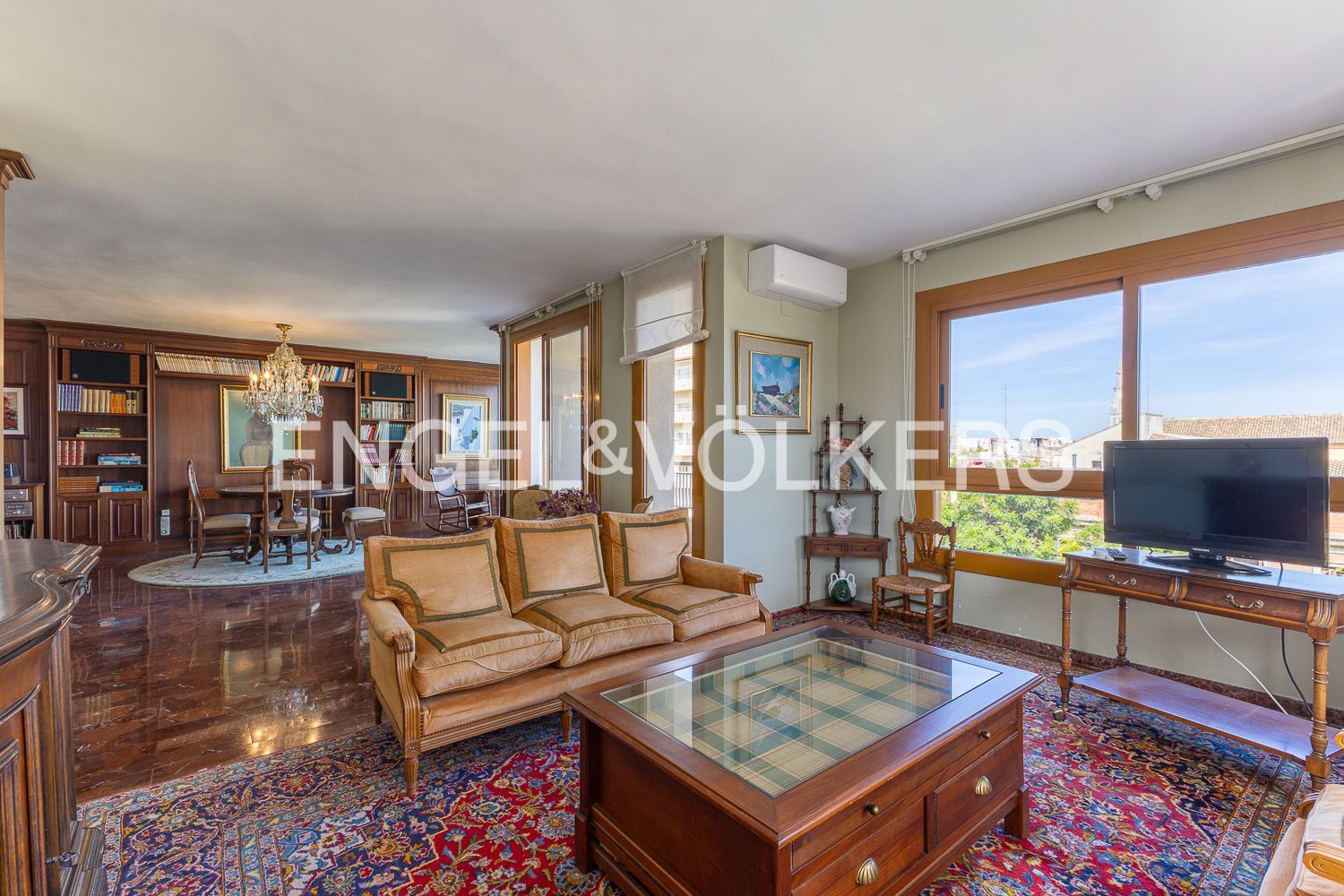 Living room of Apartment for sale in Gandia  with Heating, Storage room and Furnished