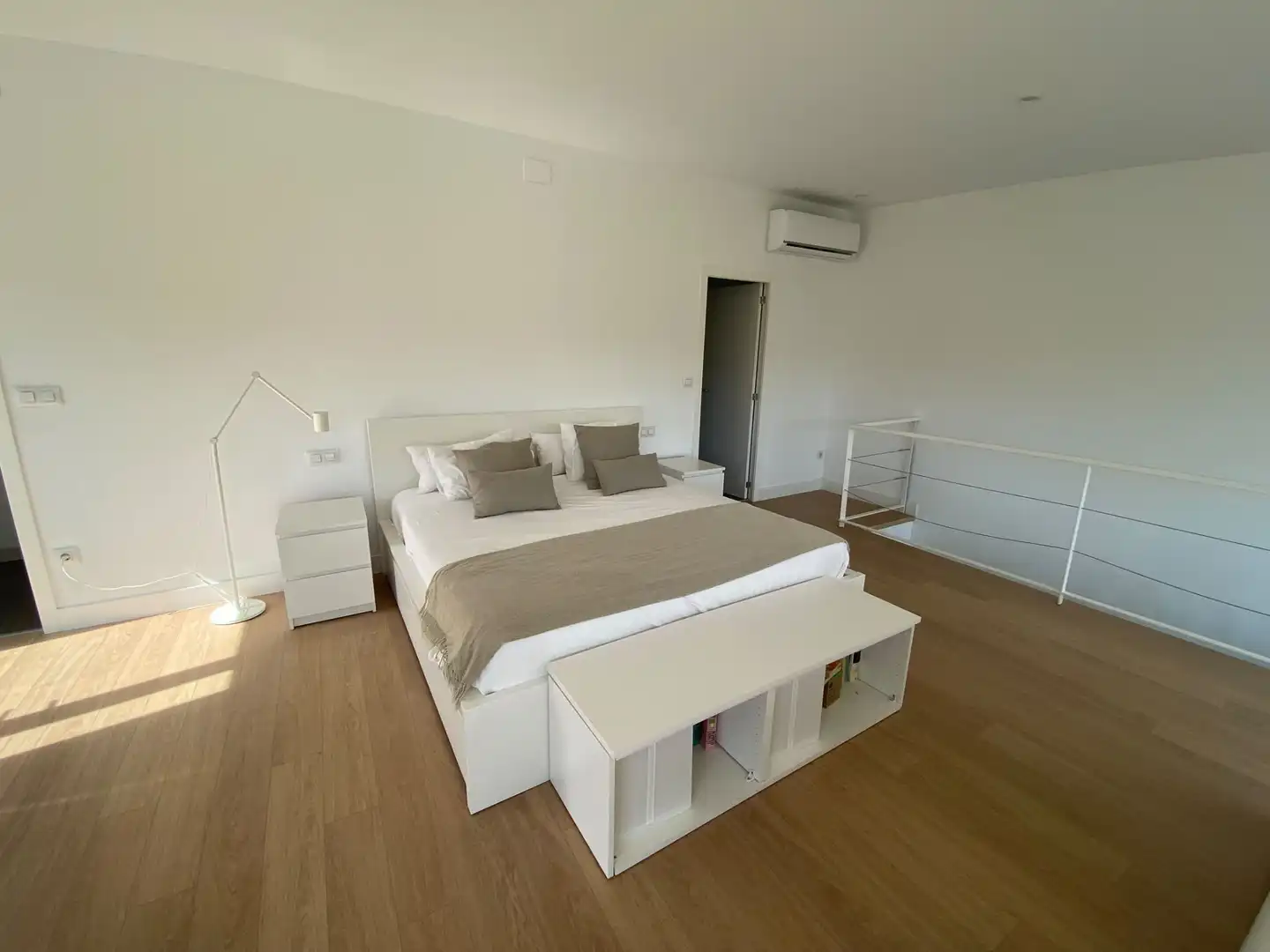 Schlafzimmer von Dachboden zum Verkauf in Molina de Segura mit Klimaanlage, Heizung und Terrasse