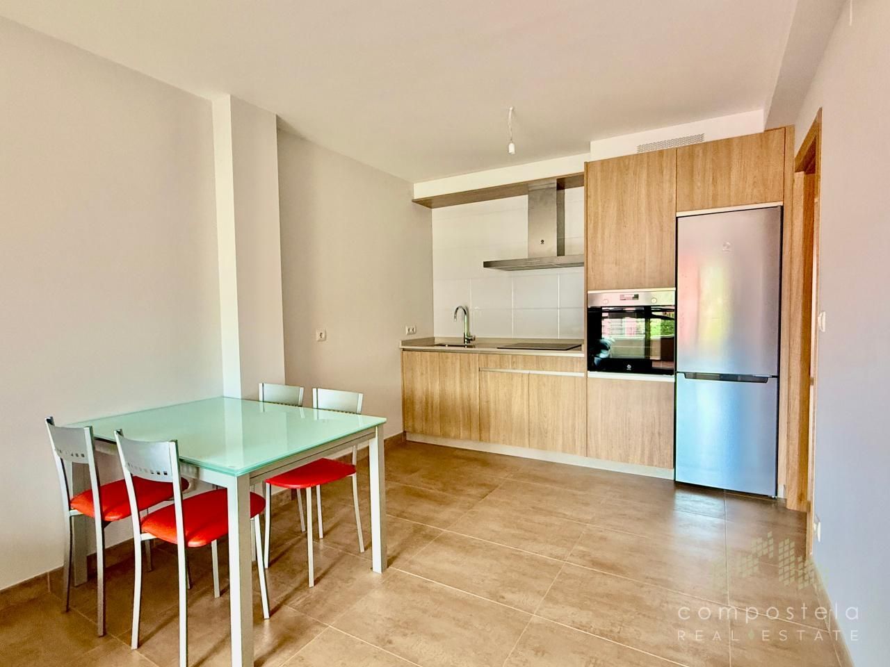 Cocina de Piso de alquiler en Boiro con Calefacción, Parquet y Terraza