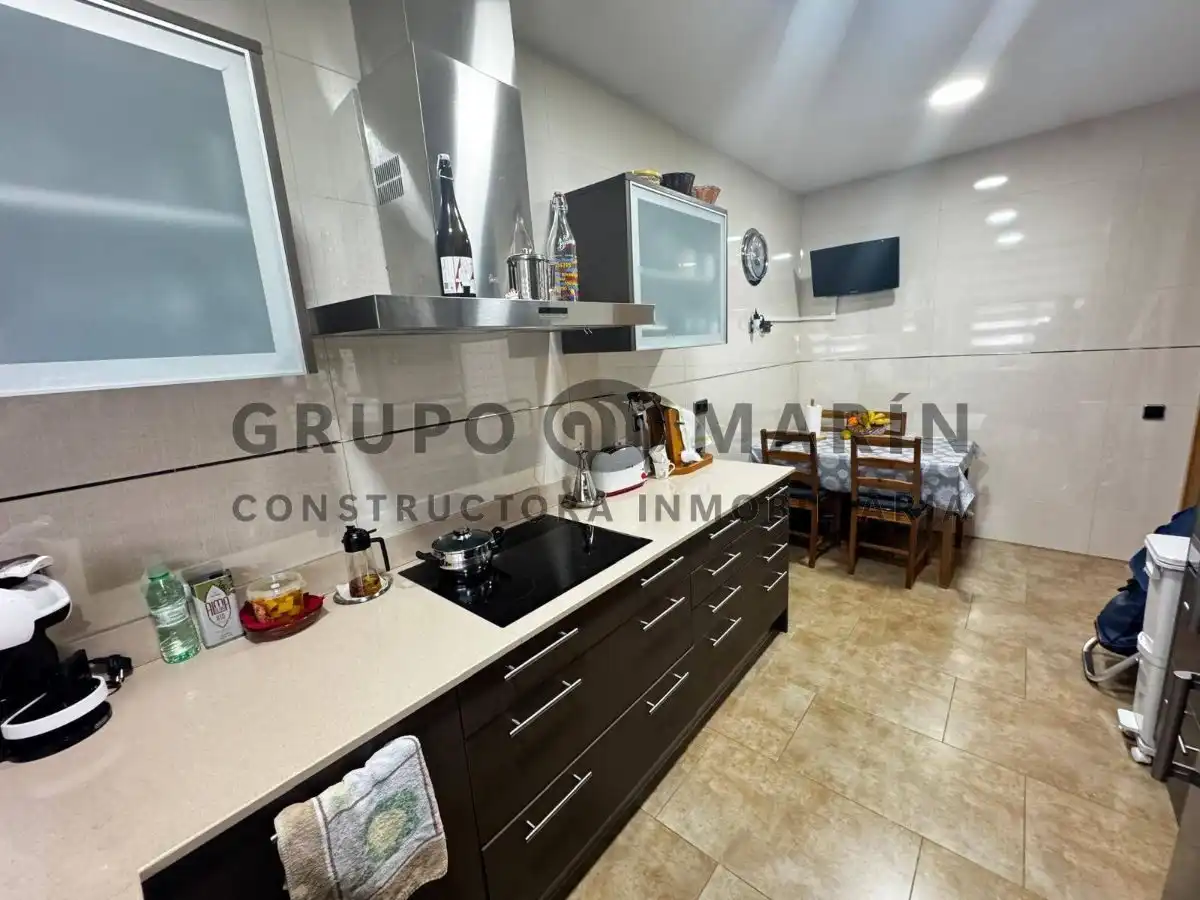 Maison avec jardin à vendre à Gran Via De Lluís Companys, imagen 4