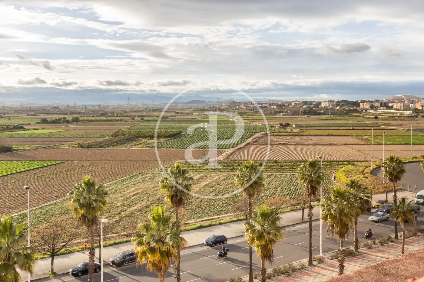 Vista exterior de Ático en venta en Valencia con Aire acondicionado, Calefacción y Jardín privado