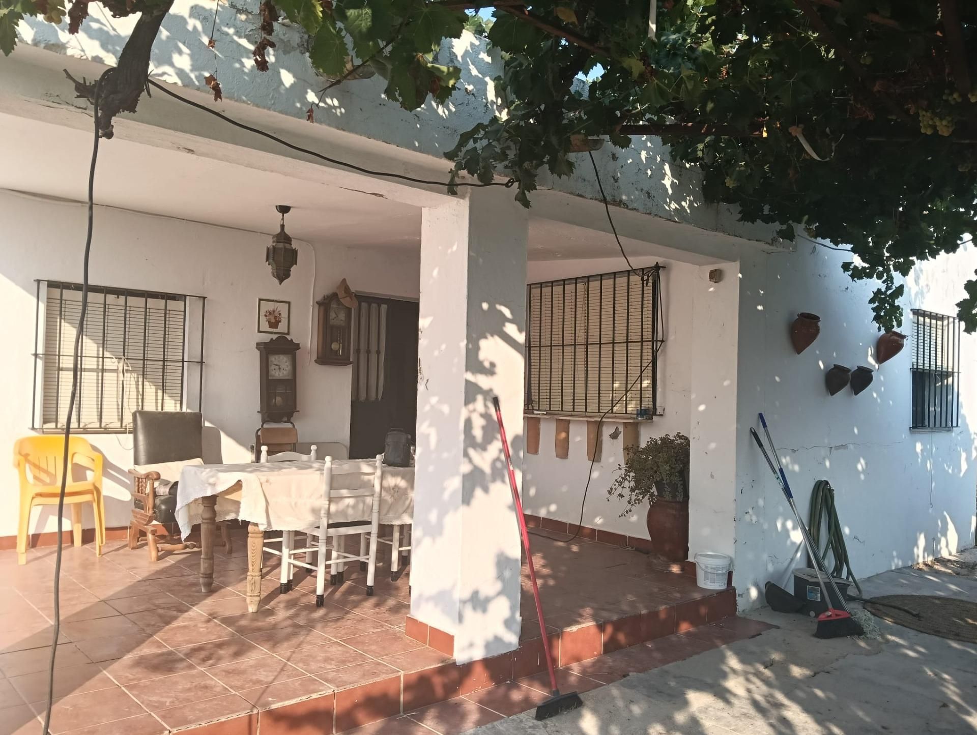 Vista exterior de Casa o chalet en venta en Morón de la Frontera con Jardín privado y Piscina comunitaria
